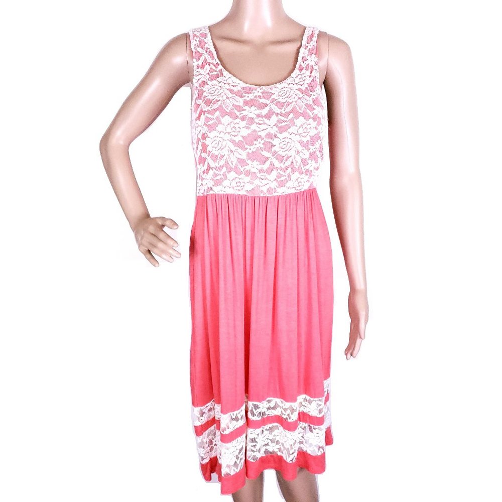 Filly Flair Women Dress Lace Floral Size L - NWT